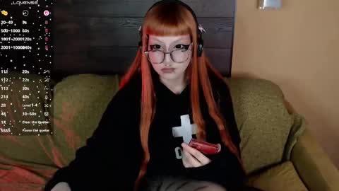 Mia online show from March 23, 8:35 pm