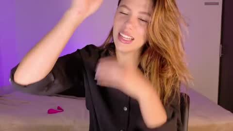 silavna249 online show from April 19, 9:52 am