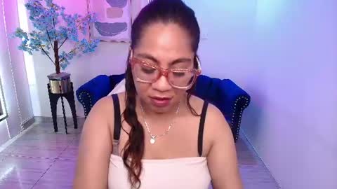 Snapshot of silvana_lane chatting on July 28, 8:52 pm Silvana online show from July 28, 8:52 pm