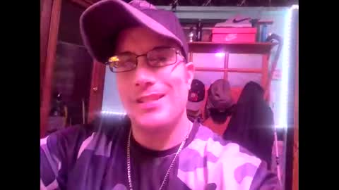 Snapshot of silvawolve chatting on February 21, 1:39 am SILVA online show from February 21, 1:39 am