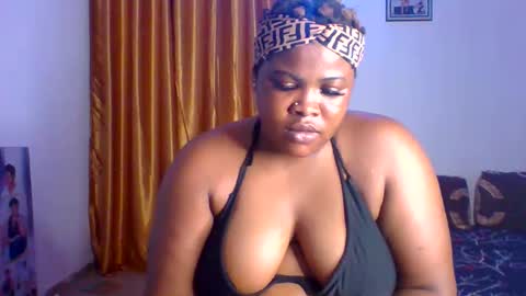 Snapshot of silver_baby06 chatting on June 6, 1:32 am silver baby06 online show from June 6, 1:32 am