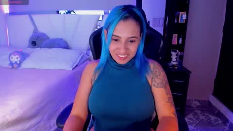   powder    online show from February 4, 11:53 pm