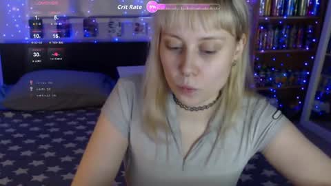 Snapshot of silvercherub chatting on June 15, 3:14 pm silvercherub online show from June 15, 3:14 pm