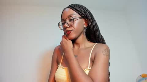 silverosequeen online show from April 17, 9:23 am