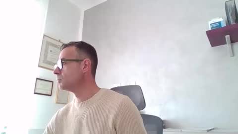 Italiandaddyitalydickassbottomassholecomshowmasturbatenudeboyitalyatleticcutemuscolarhardcockdickboy online show from April 22, 10:17 am