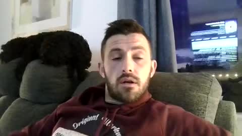 simomoliver online show from April 20, 7:59 pm