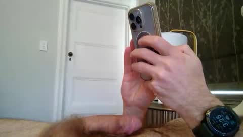 simonfrommelb online show from October 31, 4:24 am