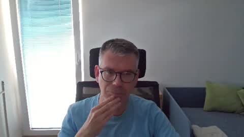 Simonveli online show from June 13, 5:00 pm
