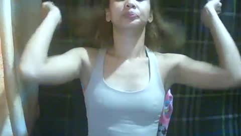 Snapshot of simply__me chatting on February 1, 12:26 pm simply__me online show from February 1, 12:26 pm