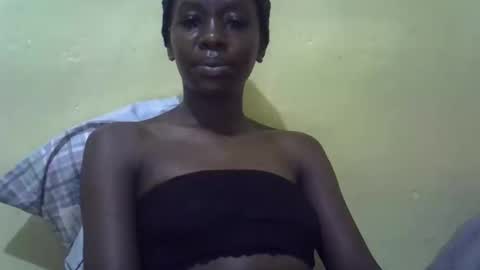 simplyloy33 online show from April 23, 4:14 am