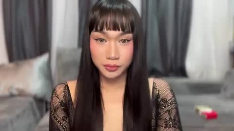 Kylie online show from July 7, 6:27 am