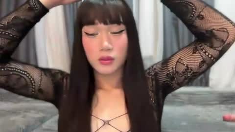 Kylie online show from July 21, 7:22 am