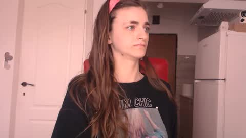 simyhvn online show from March 23, 5:00 am