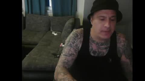 sinalco1975 online show from April 14, 12:49 am