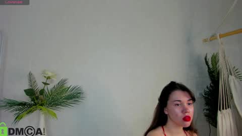 Snapshot of sinfulkittyyy chatting on April 13, 9:15 am sinfulkittyyy online show from April 13, 9:15 am