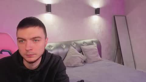 Oscar Beatrice online show from January 14, 8:53 am