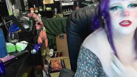 Sinstress hemlock online show from April 24, 2:14 am