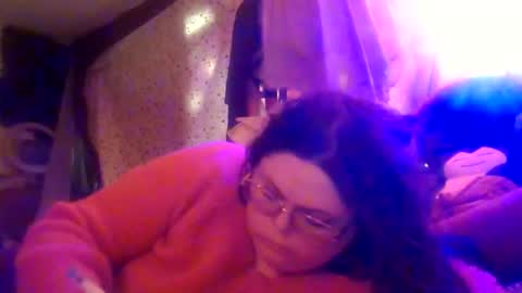 Siofra online show from April 13, 5:40 pm