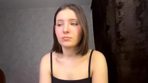 Snapshot of sirenapen chatting on February 13, 12:06 am Aurora online show from February 13, 12:06 am