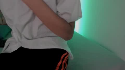 sirio_js online show from February 11, 4:06 am