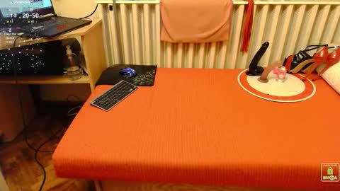 SissyLunaTS online show from November 15, 2:02 pm