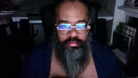 siyah_sakal online show from December 18, 10:30 am