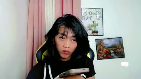 Snapshot of sizka_ford chatting on November 8, 5:07 am Sizka online show from November 8, 5:07 am