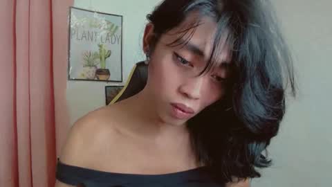 Snapshot of sizka_ford chatting on November 24, 8:47 am Sizka online show from November 24, 8:47 am