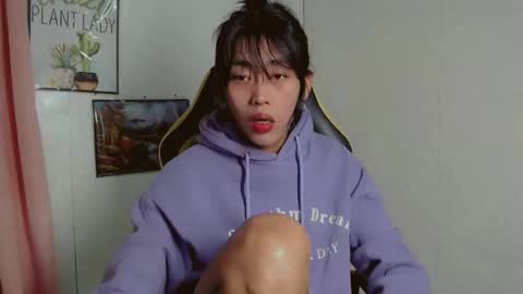 Snapshot of sizka_ford chatting on November 30, 7:01 am Sizka online show from November 30, 7:01 am