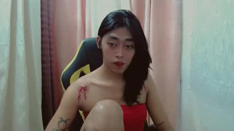 Snapshot of sizka_ford chatting on February 18, 8:21 am Sizka online show from February 18, 8:21 am