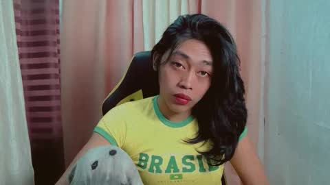 Snapshot of sizka_ford chatting on March 15, 4:18 am Sizka online show from March 15, 4:18 am