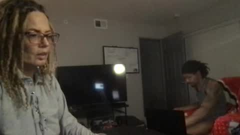 skarfos_babes online show from December 8, 12:07 am