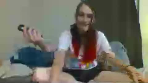 Skiniminitits online show from July 3, 4:41 am