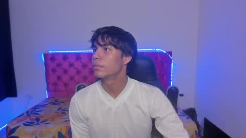 sam online show from May 21, 3:35 am