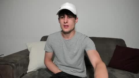 skinnyguywithbigd online show from May 22, 10:59 pm