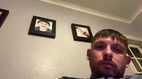 skuzzy25 online show from May 23, 9:52 pm