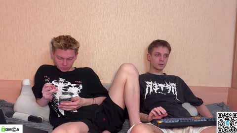 sky_hunter online show from February 24, 9:18 am