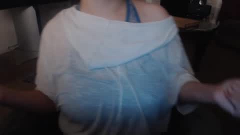 SKYLE   online show from March 8, 7:38 am