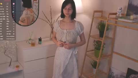 Snapshot of skyemcguire chatting on November 11, 4:56 am Melissa online show from November 11, 4:56 am