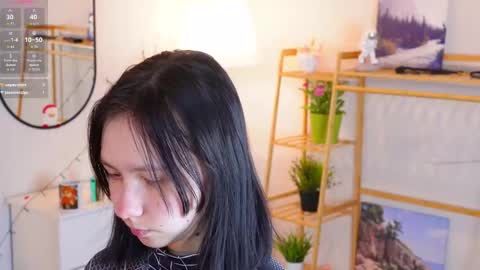 Snapshot of skyemcguire chatting on January 14, 4:07 am Melissa online show from January 14, 4:07 am