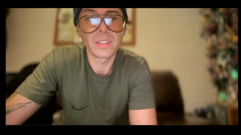 IAN HARD online show from May 26, 2:57 pm