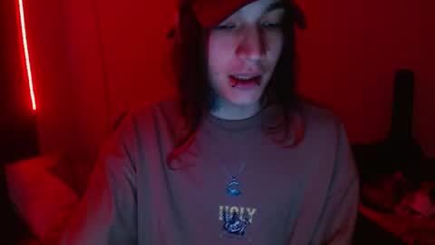 reep online show from April 28, 5:56 am