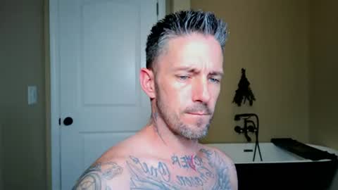 SkylarGrey online show from August 6, 9:11 am