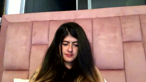 Skyler online show from February 14, 2:52 am