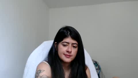 Skyler online show from June 16, 4:31 pm
