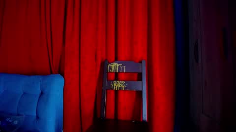 Skyler online show from March 18, 1:42 am