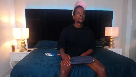 SKYLERBIGXXX online show from June 28, 3:56 am