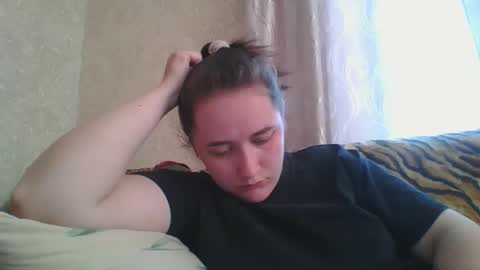 skyressie333 online show from April 4, 11:51 am