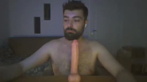 Snapshot of slavic_sword chatting on April 10, 9:52 pm slavic_sword online show from April 10, 9:52 pm