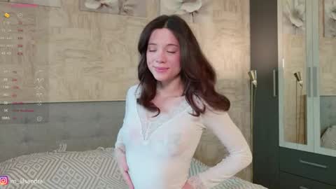 Rue or Sandra online show from April 14, 9:15 am